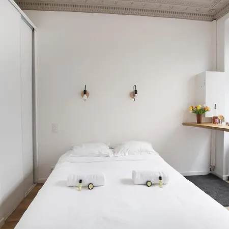 Guestready - Lovely Studio For 2 / Eiffel Tower - Prime Location! Lejlighed *