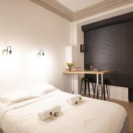 Guestready - Lovely Studio For 2 / Eiffel Tower - Prime Location! Lejlighed